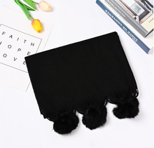 Load image into Gallery viewer, Scarf Cashmere Fluffy Tassels - Black