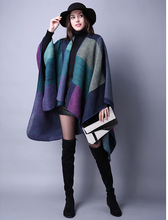 Load image into Gallery viewer, Cape Shawl  - Cashmere - Purple
