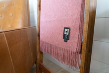 Load image into Gallery viewer, Tumi Alpaca Blanket - Pink
