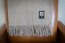 Load image into Gallery viewer, Tumi Alpaca Blanket - Fawn
