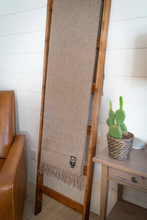 Load image into Gallery viewer, Tumi Alpaca Blanket - Fawn
